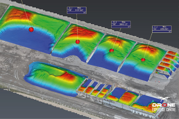 Modélisation des volumes avec code couleur obtenue par drone pour calcul de cubatures
