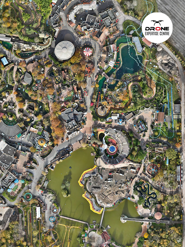 Orthophoto par drone pour représentation globale du parc Asterix Orthophoto par drone du parc Astérix