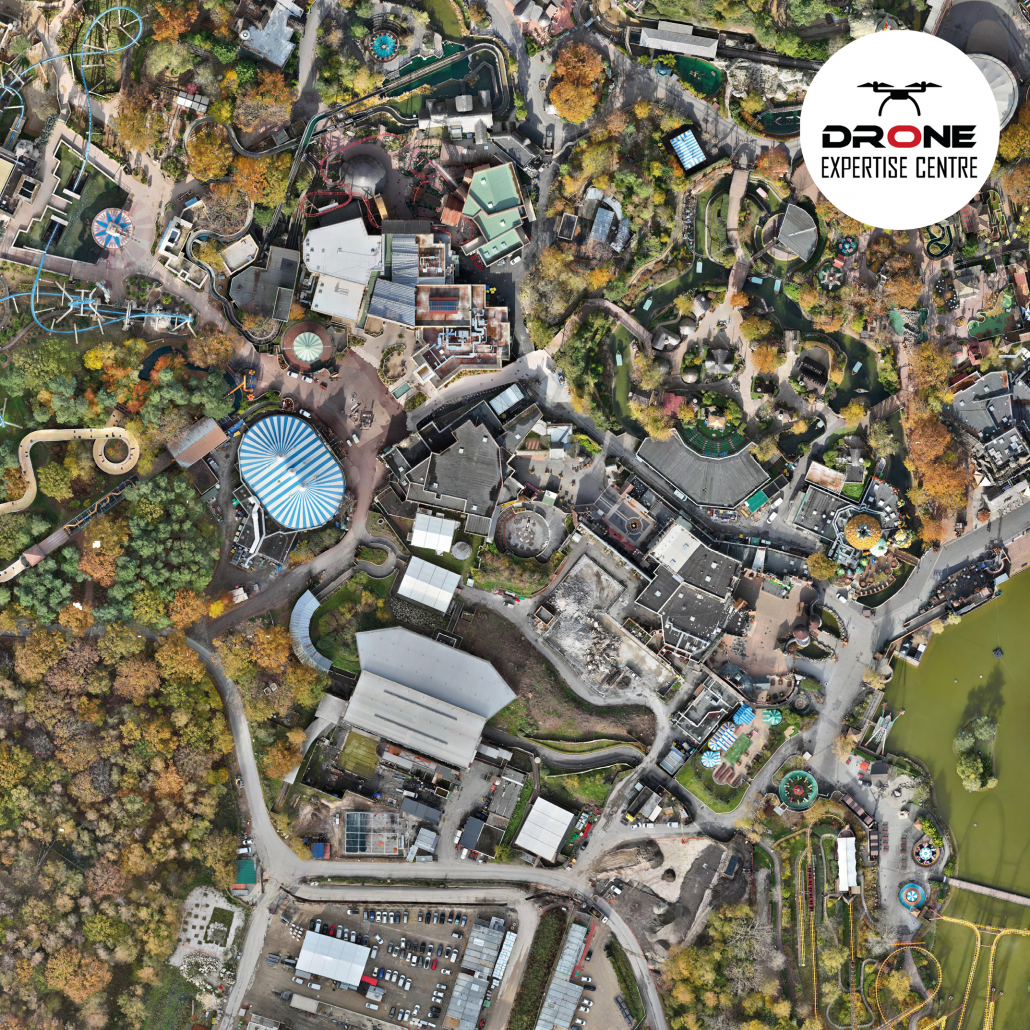 Orthophoto par drone pour représentation globale du parc Asterix Orthophoto par drone du parc Astérix