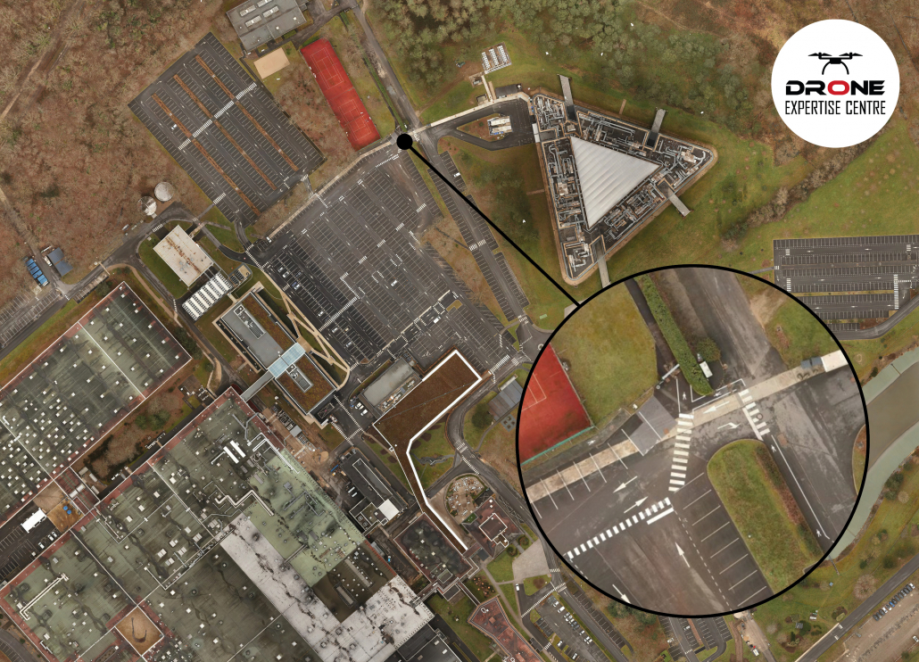Orthophoto par drone pour analyse détaillée de terrain Orthophoto par drone d’un terrain avec détails de surface et relief visible