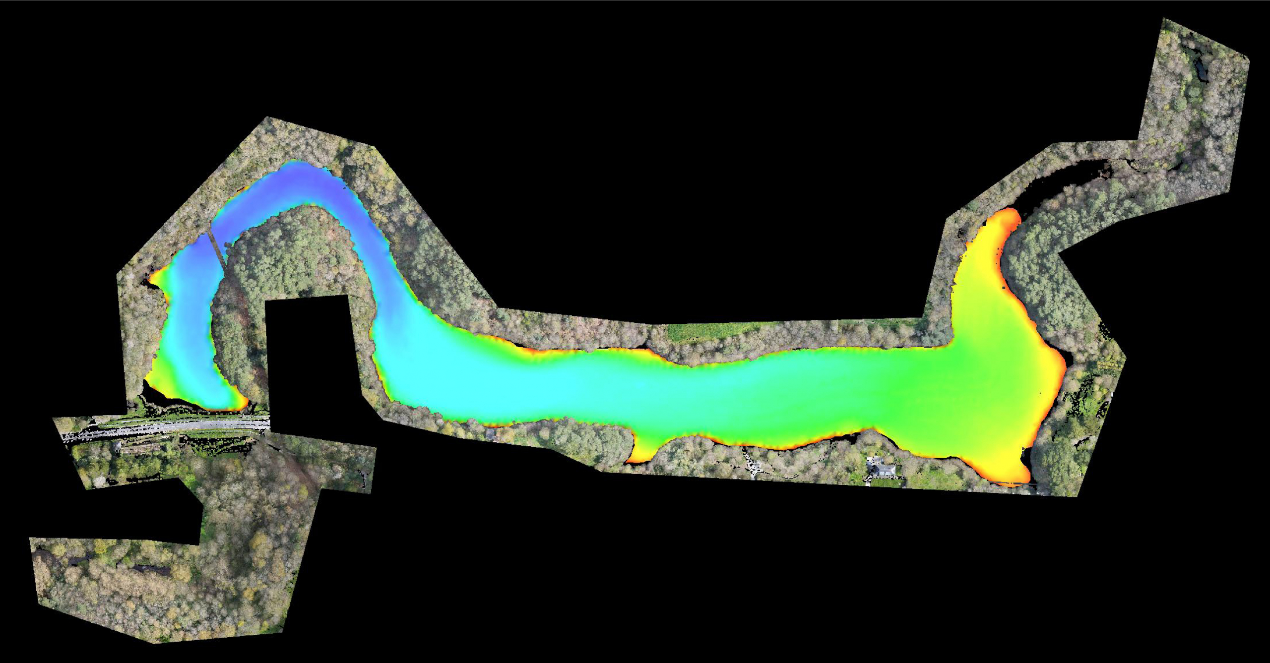 Interprétation des reliefs à partir d’un levé LiDAR et bathymétrique par drone Superposition des données LiDAR et de l’orthophoto obtenue par levé LiDAR pet bathymétrique par drone