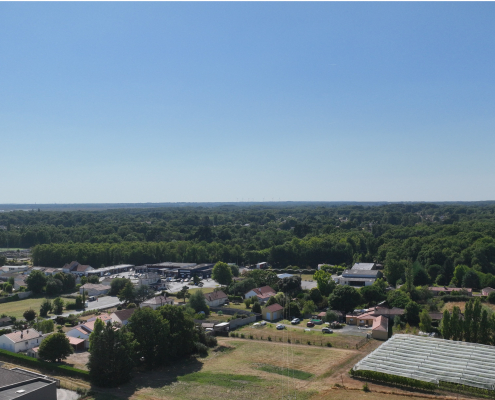 Cartographie LiDAR drone d'un environnement périurbain en Pays de la Loire Relevé LiDAR pour la gestion des réseaux HTA et BT en milieu rural